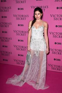 Eliza Doolittle feet photo 9