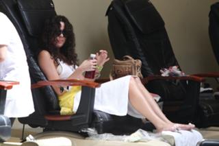 Eliza Doolittle feet photo 18