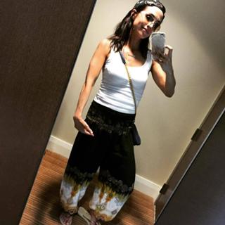 Eliza Dushku feet photo thumbnail