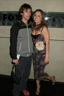 Eliza Dushku feet photo thumbnail