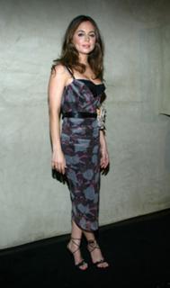 Eliza Dushku feet photo thumbnail