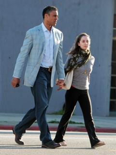 Eliza Dushku feet photo thumbnail