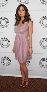 Eliza Dushku feet photo thumbnail