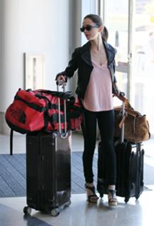 Eliza Dushku feet photo thumbnail