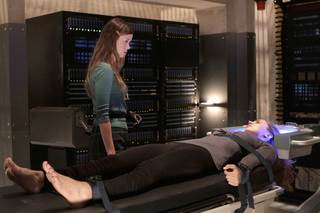 Eliza Dushku feet photo thumbnail