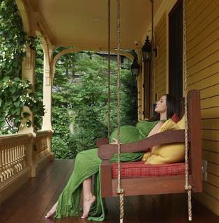 Eliza Dushku feet photo thumbnail