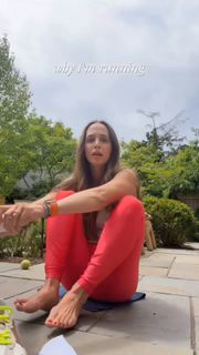 Eliza Dushku feet photo 3