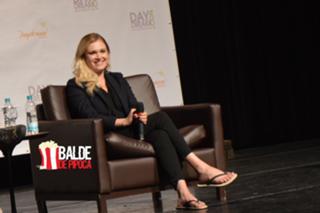 Eliza Taylor feet photo thumbnail