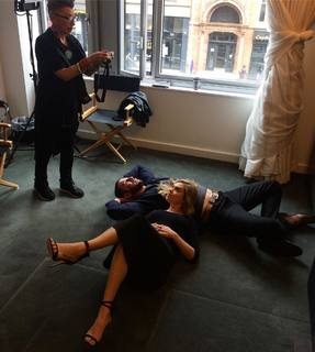 Eliza Taylor feet photo thumbnail