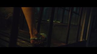 Elizabeth Banks feet photo thumbnail