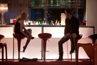 Elizabeth Banks feet photo thumbnail