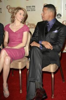 Elizabeth Banks feet photo thumbnail