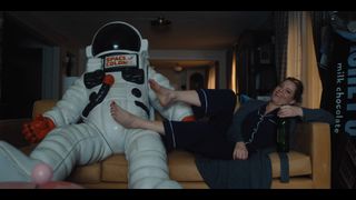 Elizabeth Banks feet photo 14