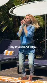 Elizabeth Banks feet photo 5