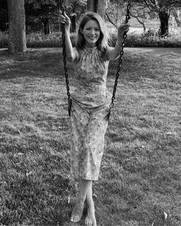 Elizabeth Bogush feet photo 18