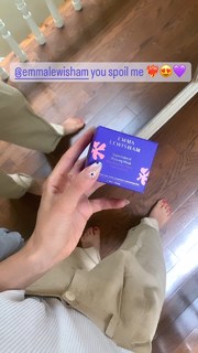 Elizabeth Cappuccino feet photo 9