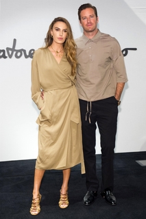 Elizabeth Chambers feet photo 18