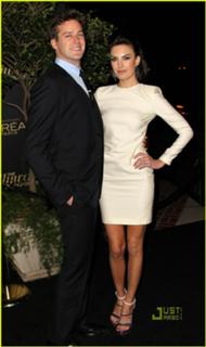 Elizabeth Chambers feet photo 5