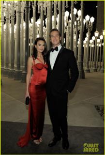 Elizabeth Chambers feet photo 3
