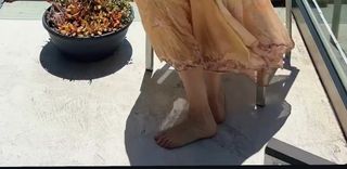 Elizabeth Daily feet photo 5
