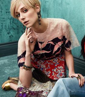 Elizabeth Debicki feet photo thumbnail