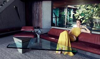 Elizabeth Debicki feet photo thumbnail