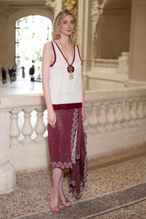 Elizabeth Debicki feet photo 3
