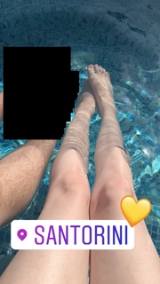 Elizabeth Dwyer feet photo 1