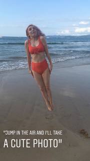 Elizabeth Dwyer feet photo 13