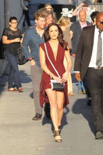Elizabeth Gillies feet photo thumbnail