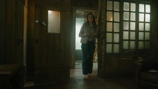 Elizabeth Gillies feet photo 2