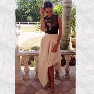 Elizabeth Gutierrez feet photo 7