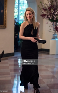 Elizabeth Holmes feet photo thumbnail