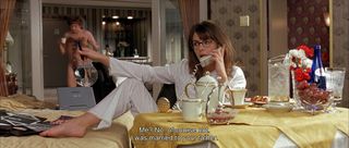 Elizabeth Hurley feet photo thumbnail