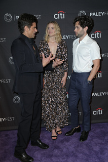 Elizabeth Lail feet photo thumbnail