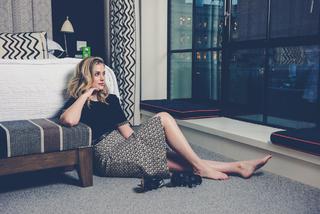 Elizabeth Lail feet photo thumbnail