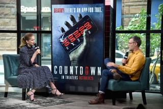 Elizabeth Lail feet photo thumbnail