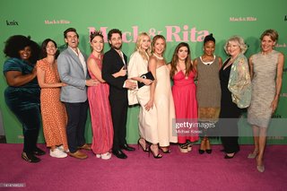 Elizabeth Lail feet photo thumbnail