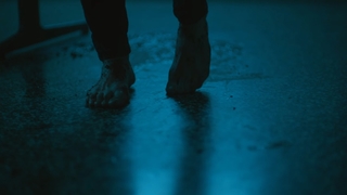 Elizabeth Lzzy Mae Hale feet photo thumbnail