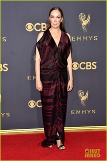 Elizabeth Marvel feet photo 3