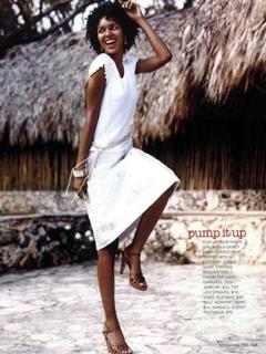 Elizabeth Mathis feet photo 9