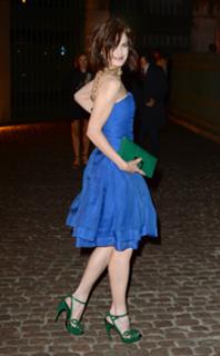 Elizabeth McGovern feet photo 6
