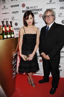 Elizabeth McGovern feet photo 12