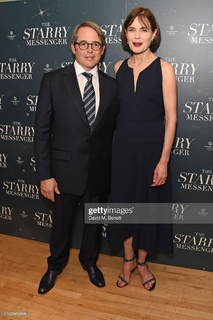Elizabeth McGovern feet photo 5