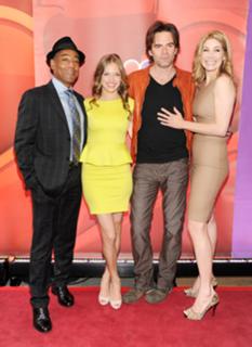 Elizabeth Mitchell feet photo thumbnail