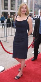 Elizabeth Mitchell feet photo thumbnail