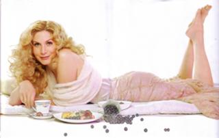 Elizabeth Mitchell feet photo thumbnail