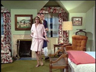 Elizabeth Montgomery feet photo thumbnail