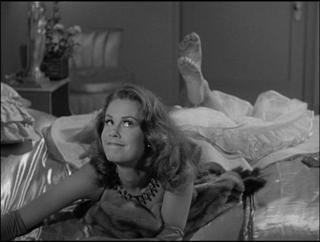 Elizabeth Montgomery feet photo thumbnail