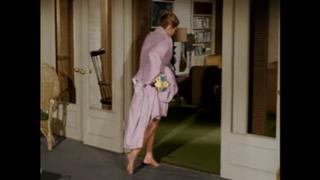 Elizabeth Montgomery feet photo thumbnail